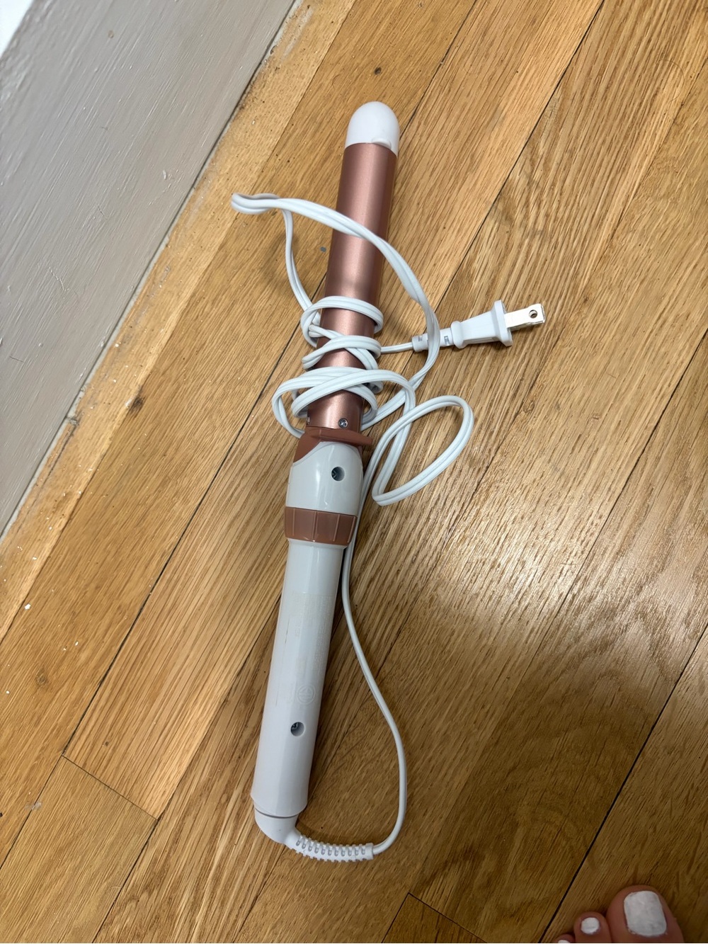 White and Rose Gold Curling Wand - Portable Electric Hair Styler